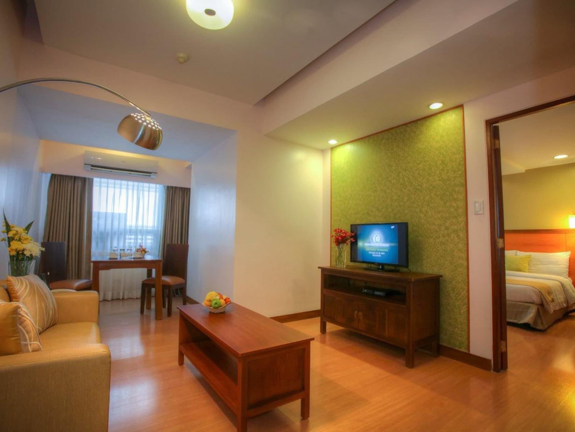 The Malayan Plaza Hotel Pasig City Exteriér fotografie
