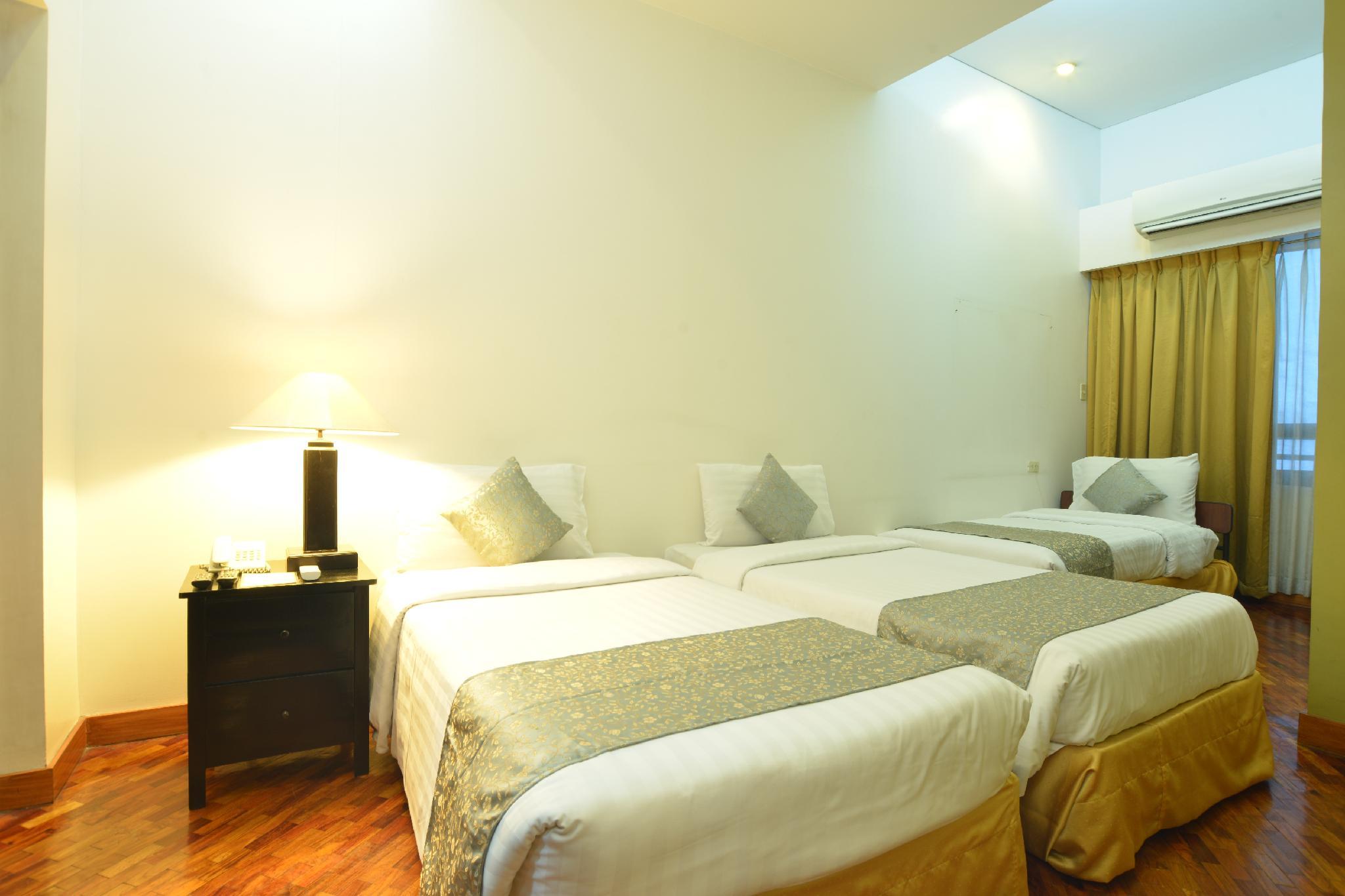 The Malayan Plaza Hotel Pasig City Exteriér fotografie