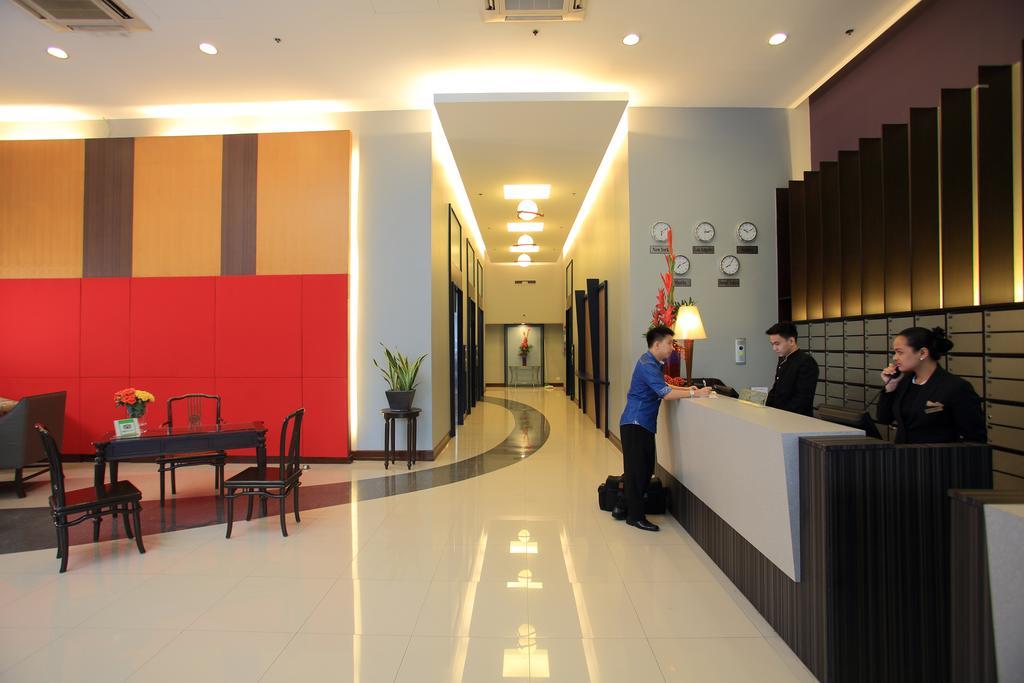 The Malayan Plaza Hotel Pasig City Exteriér fotografie